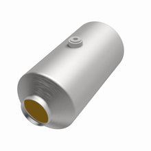 Load image into Gallery viewer, MagnaFlow Exhaust Products 5661354 California CARB Universal Catalytic Converter for Select Honda Accord, Volkswagen Beetle, Volkswagen Jetta