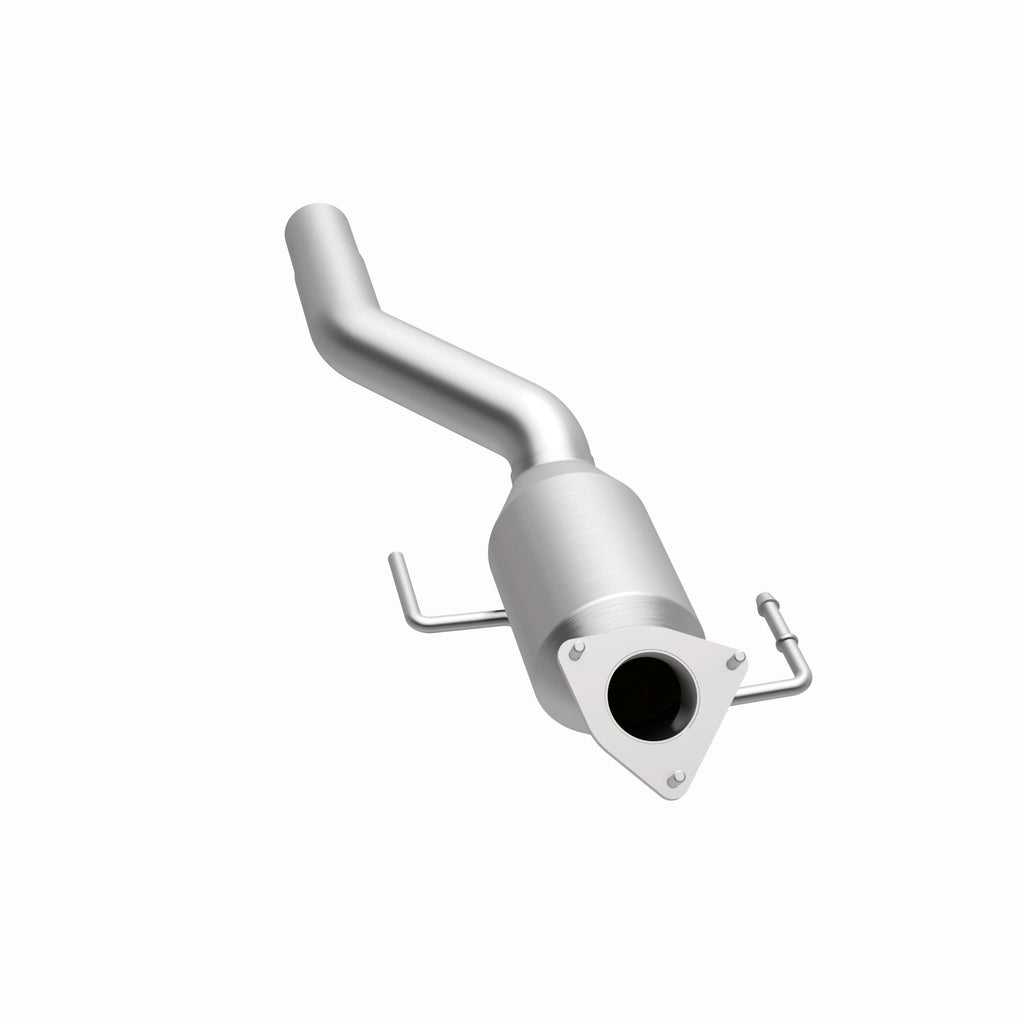 MagnaFlow Exhaust Products 24185 HM Grade Direct-Fit Catalytic Converter for Select Volkswagen Touareg