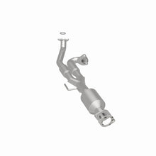 Load image into Gallery viewer, MagnaFlow Exhaust Products 5592710 California CARB Direct-Fit Catalytic Converter for Select Nissan Quest