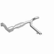 Load image into Gallery viewer, MagnaFlow Exhaust Products 51116 OEM Grade Direct-Fit Catalytic Converter for Select Ford Expedition