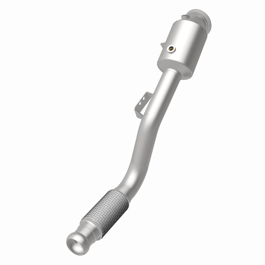 MagnaFlow Exhaust Products 21-897 OEM Grade Direct-Fit Catalytic Converter for Select Mercedes-Benz Metris