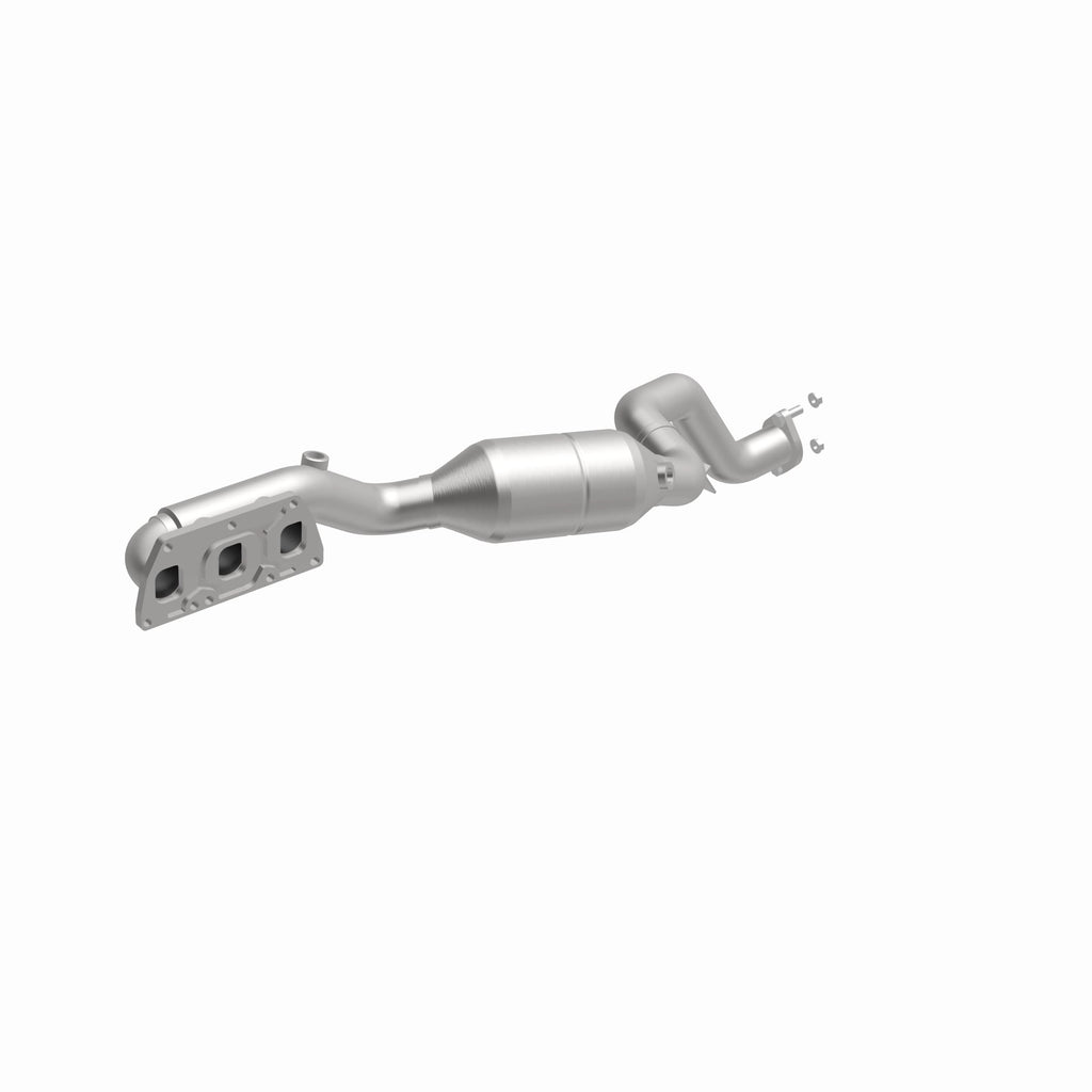 MagnaFlow Exhaust Products 51160 OEM Grade Manifold Catalytic Converter for Select Audi A8 Quattro