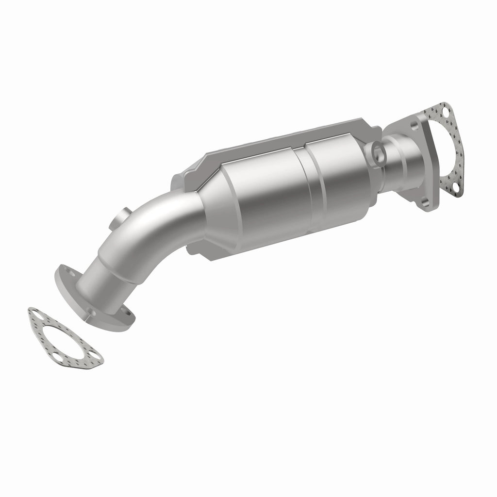 MagnaFlow Exhaust Products 22960 HM Grade Direct-Fit Catalytic Converter for Select Audi A4, Audi A4 Quattro, Volkswagen Passat