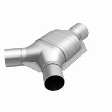Load image into Gallery viewer, MagnaFlow Exhaust Products 338042 California CARB Universal Catalytic Converter for Select Lincoln Mark VIII