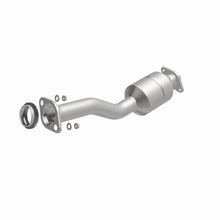 Load image into Gallery viewer, MagnaFlow Exhaust Products 5671272 California CARB Direct-Fit Catalytic Converter for Select Nissan Sentra