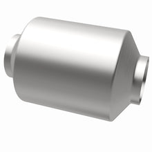 Load image into Gallery viewer, MagnaFlow Exhaust Products 444504 California CARB Universal Catalytic Converter for Select Ford Thunderbird, Jeep Cherokee, Lexus RX300, Lincoln LS, Mitsubishi Eclipse, Mitsubishi Galant, Saturn LS2, Saturn LW2, Subaru Forester, Subaru Impreza, Subaru