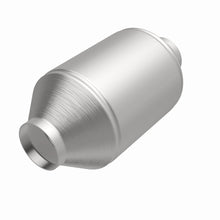 Load image into Gallery viewer, MagnaFlow Exhaust Products 337303 California CARB Universal Catalytic Converter for Select Daihatsu Charade, Jaguar Vanden Plas, Jaguar XJ6, Jaguar XJS, Mazda MX-3, Mercedes-Benz 190E, Mercedes-Benz 260E, Mercedes-Benz 300CE, Mercedes-Benz 300E,