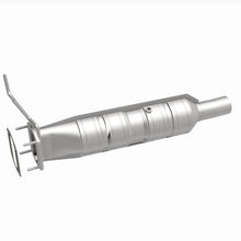 Load image into Gallery viewer, MagnaFlow Exhaust Products 280435 OEM Grade Direct-Fit Catalytic Converter for Select Ford F-53 Motorhome Chassis, Ford F-59 Commercial Stripped Chassis
