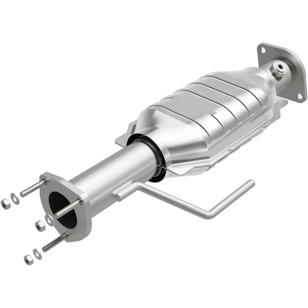 MagnaFlow Exhaust Products 49038 OEM Grade Direct-Fit Catalytic Converter for Select Jeep Wrangler