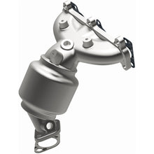 Load image into Gallery viewer, MagnaFlow Exhaust Products 51280 OEM Grade Manifold Catalytic Converter for Select Hyundai Santa Fe