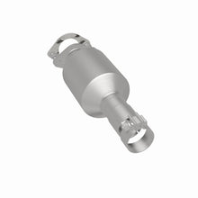 Load image into Gallery viewer, MagnaFlow Exhaust Products 5571996 California CARB Direct-Fit Catalytic Converter for Select Ford C-Max