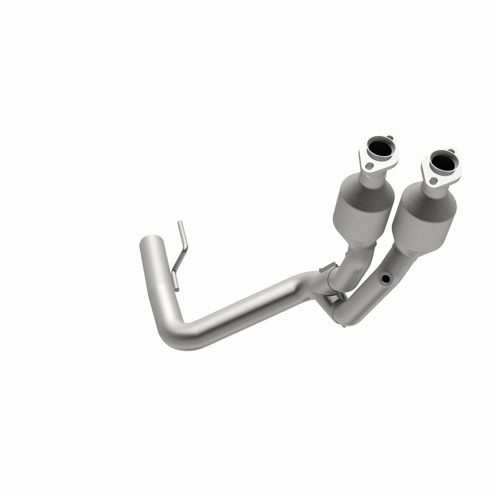 MagnaFlow Exhaust Products 24997 HM Grade Direct-Fit Catalytic Converter for Select Jeep Cherokee