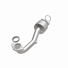Load image into Gallery viewer, MagnaFlow Exhaust Products 21-979 OEM Grade Direct-Fit Catalytic Converter for Select Honda HR-V
