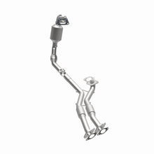 Load image into Gallery viewer, MagnaFlow Exhaust Products 5582647 California CARB Manifold Catalytic Converter for Select Cadillac SRX