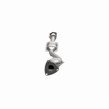 Load image into Gallery viewer, MagnaFlow Exhaust Products 51722 OEM Grade Direct-Fit Catalytic Converter for Select Saturn Vue