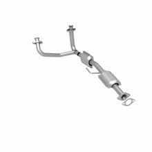 Load image into Gallery viewer, MagnaFlow Exhaust Products 447250 California CARB Direct-Fit Catalytic Converter for Select Ford Aerostar