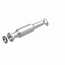 Load image into Gallery viewer, MagnaFlow Exhaust Products 5592030 California CARB Direct-Fit Catalytic Converter for Select Toyota Sienna
