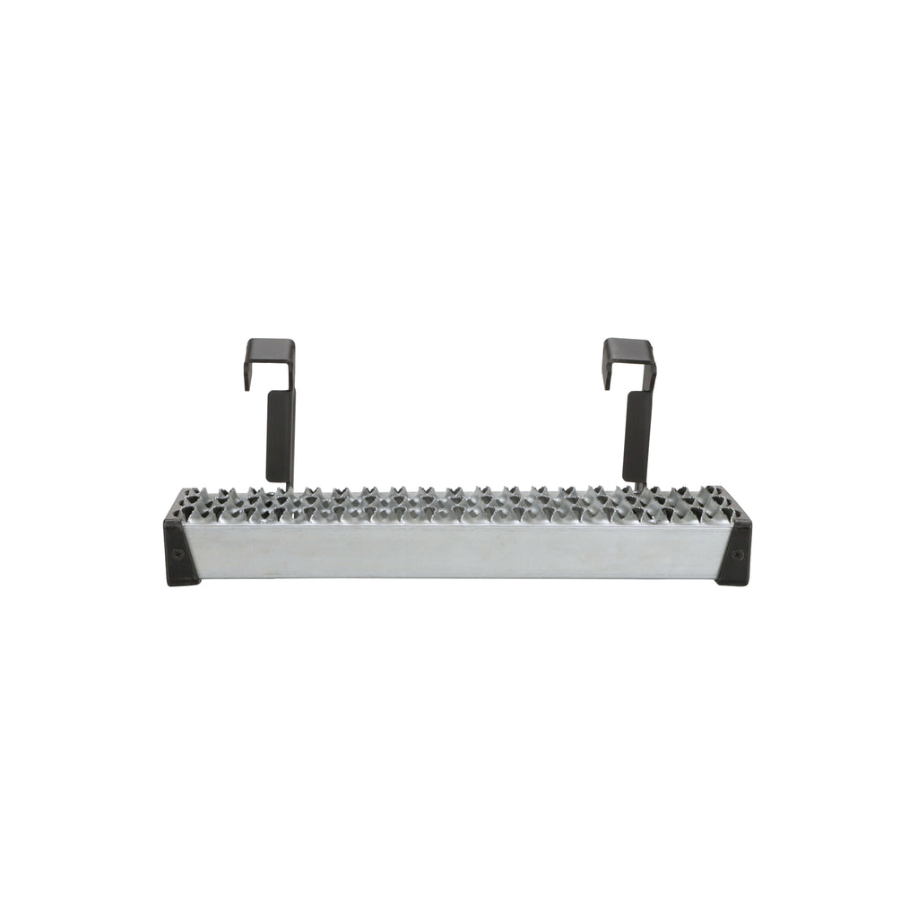 15C-ColoradoCanyon20C-SilvSierra-25003500-Maxgrip-Side-Step-Xg0-Galvanized-(Single)
