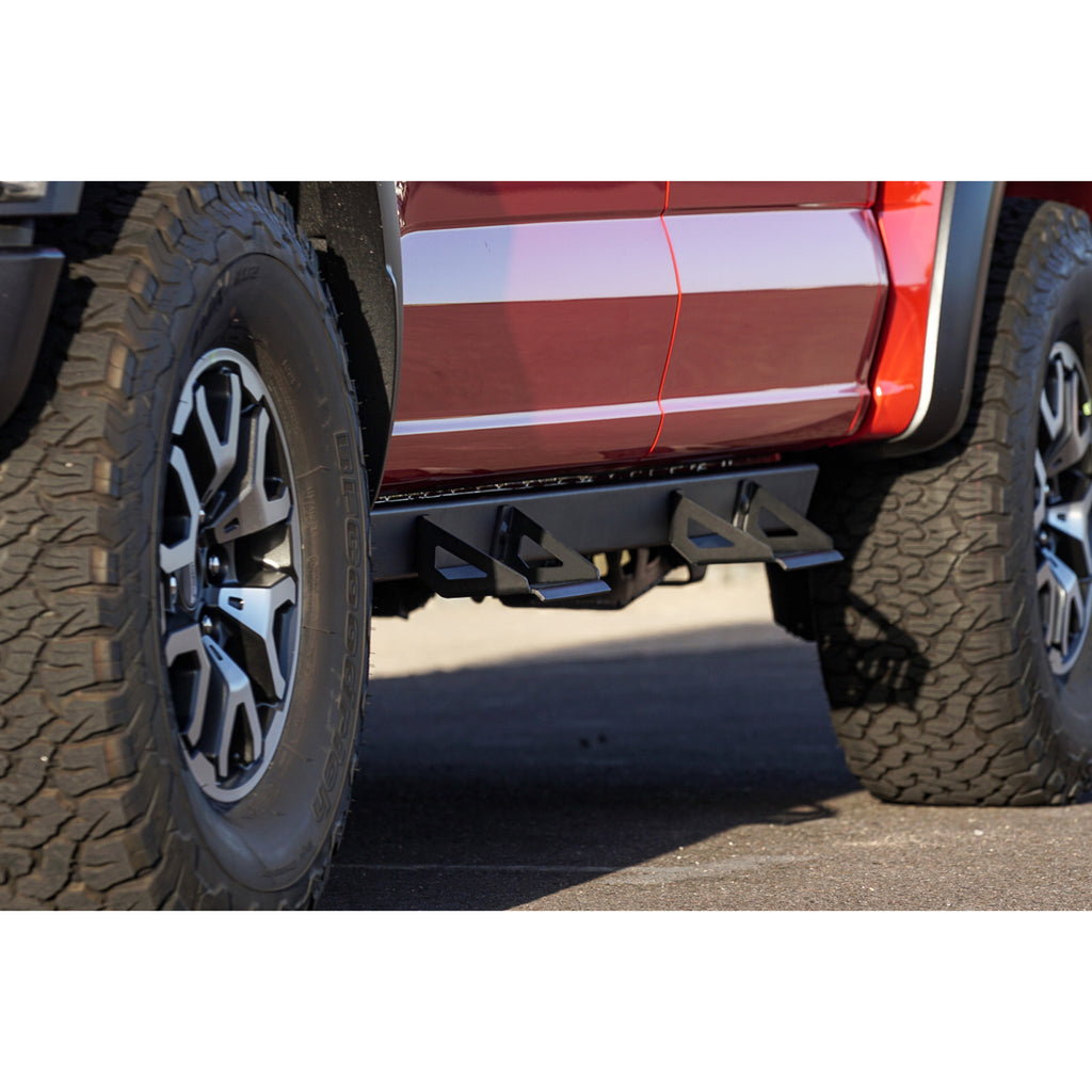 15C-F15017C-F250F3501720-F450-Super-Duty-Crew-Cab-Alumilite-Hoop-Steps
