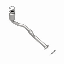 Load image into Gallery viewer, MagnaFlow Exhaust Products 24323 HM Grade Direct-Fit Catalytic Converter for Select Saturn Vue