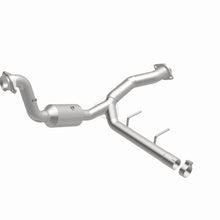 Load image into Gallery viewer, MagnaFlow Exhaust Products 21-471 OEM Grade Direct-Fit Catalytic Converter for Select Ford F-150