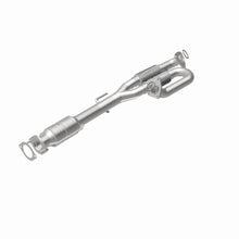 Load image into Gallery viewer, MagnaFlow Exhaust Products 557234 California CARB Direct-Fit Catalytic Converter for Select Nissan Maxima