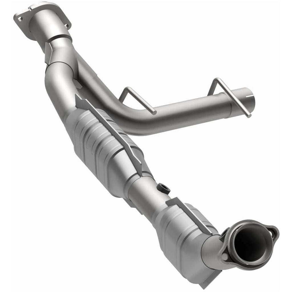 MagnaFlow Exhaust Products 24441 HM Grade Direct-Fit Catalytic Converter for Select Ford Expedition