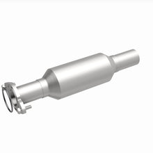 Load image into Gallery viewer, MagnaFlow Exhaust Products 5571999 California CARB Direct-Fit Catalytic Converter for Select Ford Fusion, Mercury Milan