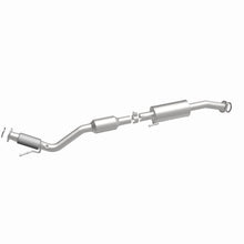 Load image into Gallery viewer, MagnaFlow Exhaust Products 280111 OEM Grade Direct-Fit Catalytic Converter for Select Lexus ES250, Lexus ES300h, Toyota Avalon, Toyota Camry
