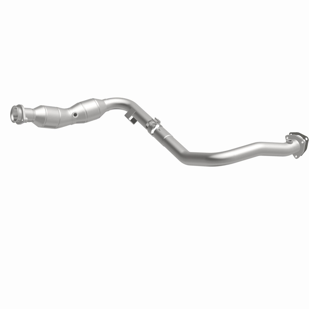 MagnaFlow Exhaust Products 21-716 OEM Grade Direct-Fit Catalytic Converter for Select Land Rover LR4
