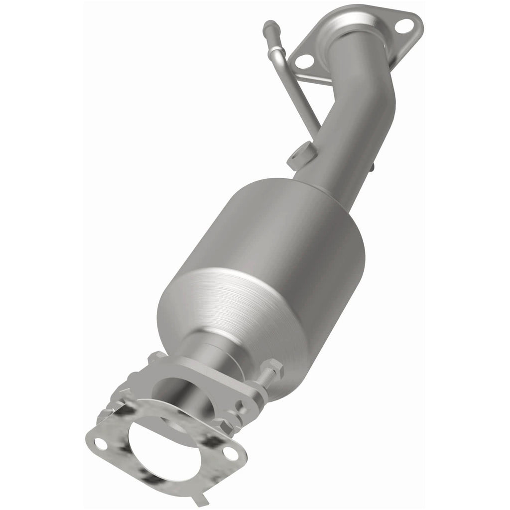 MagnaFlow Exhaust Products 52690 OEM Grade Direct-Fit Catalytic Converter for Select Chevrolet City Express, Nissan NV200
