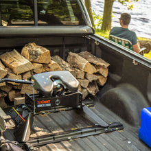 Load image into Gallery viewer, CURT 16101 Universal 5th Wheel Brackets