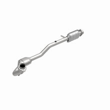 Load image into Gallery viewer, MagnaFlow Exhaust Products 447119 California CARB Direct-Fit Catalytic Converter for Select Ford Explorer, Mercury Mountaineer