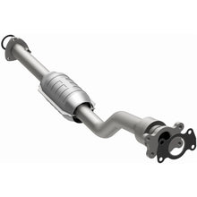 Load image into Gallery viewer, MagnaFlow Exhaust Products 23465 HM Grade Direct-Fit Catalytic Converter for Select Chevrolet Cavalier, Chevrolet Malibu, Pontiac Grand Am, Pontiac Sunfire
