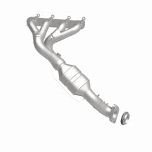Load image into Gallery viewer, MagnaFlow Exhaust Products 452784 California CARB Manifold Catalytic Converter for Select Cadillac XLR