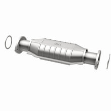 Load image into Gallery viewer, MagnaFlow Exhaust Products 23882 HM Grade Direct-Fit Catalytic Converter for Select Toyota Tacoma