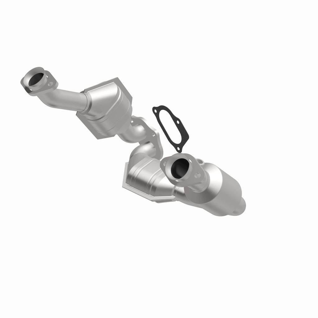 MagnaFlow Exhaust Products 49440 OEM Grade Direct-Fit Catalytic Converter for Select Ford Ranger, Mazda B3000
