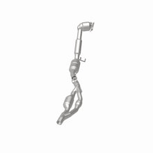 Load image into Gallery viewer, MagnaFlow Exhaust Products 551715 California CARB Direct-Fit Catalytic Converter for Select Audi TT, Audi TT Quattro