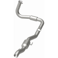 Load image into Gallery viewer, MagnaFlow Exhaust Products 52492 OEM Grade Direct-Fit Catalytic Converter for Select Chevrolet Silverado HD, Chevrolet Silverado 3500, GMC Sierra HD, GMC Sierra