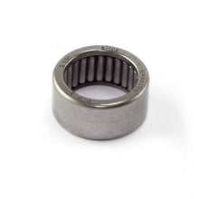 Load image into Gallery viewer, Omix 16919.21 Clutch Pedal Bearing for Select Jeep CJ5, Jeep CJ6, Jeep CJ7, Jeep Scrambler