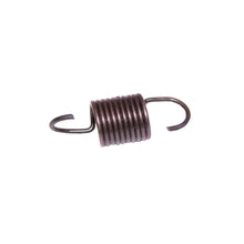 Load image into Gallery viewer, Omix 16920.03 Clutch Spring for Select Jeep CJ3, Jeep CJ5, Jeep CJ6, Jeep Commando, Jeep DJ3, Jeep DJ5, Jeep DJ6, Jeep Dispatcher, Jeep F4, Jeep FC150, Jeep FC170, Jeep Jeepster, Jeep Utility, Jeep Willys, Willys MB
