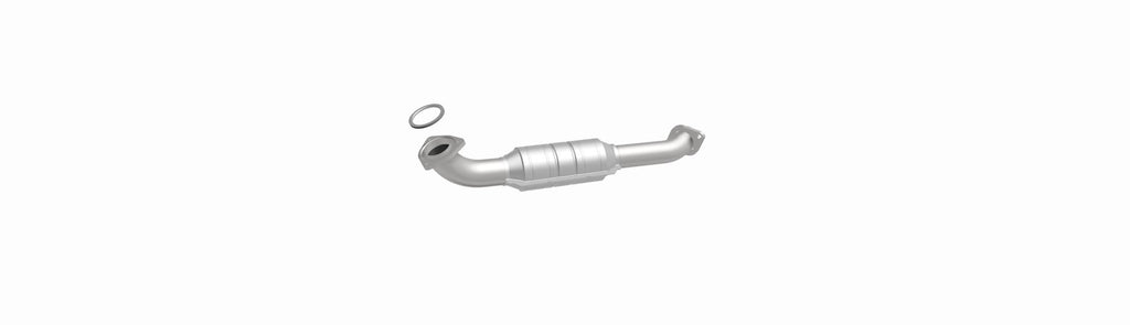 MagnaFlow Exhaust Products 51689 OEM Grade Direct-Fit Catalytic Converter for Select Pontiac G8