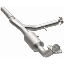 Load image into Gallery viewer, MagnaFlow Exhaust Products 21-834 OEM Grade Direct-Fit Catalytic Converter for Select Ford F-150