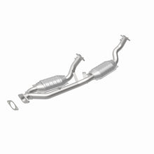 Load image into Gallery viewer, MagnaFlow Exhaust Products 23543 HM Grade Direct-Fit Catalytic Converter for Select Ford Windstar