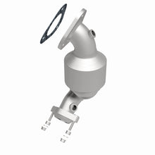 Load image into Gallery viewer, MagnaFlow Exhaust Products 52942 OEM Grade Direct-Fit Catalytic Converter for Select Ford Explorer, Ford Flex, Ford Police Interceptor Sedan, Ford Police Interceptor Utility, Ford Taurus, Lincoln MKS, Lincoln MKT