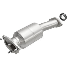 Load image into Gallery viewer, MagnaFlow Exhaust Products 459010 California CARB Direct-Fit Catalytic Converter for Select Ford Ranger, Mazda B3000, Mazda B4000