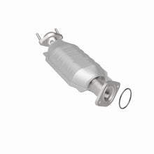 Load image into Gallery viewer, MagnaFlow Exhaust Products 25210 HM Grade Direct-Fit Catalytic Converter for Select Ford Five Hundred, Ford Freestyle, Mercury Montego