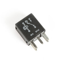 Load image into Gallery viewer, Omix 17237.22 Relay for Select Jeep Grand Cherokee, Jeep Liberty, Jeep Wrangler, Jeep Wrangler JK