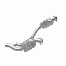 Load image into Gallery viewer, MagnaFlow Exhaust Products 5551664 California CARB Direct-Fit Catalytic Converter for Select Dodge Ram 1500, Ram