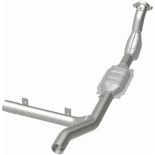 Load image into Gallery viewer, MagnaFlow Exhaust Products 93130 HM Grade Direct-Fit Catalytic Converter for Select Ford Expedition